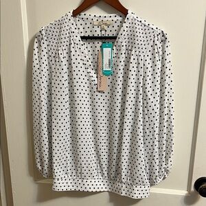 Les Serein Elegant White Polka Dot Blouse